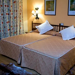 & Sierra De 4* Otel
