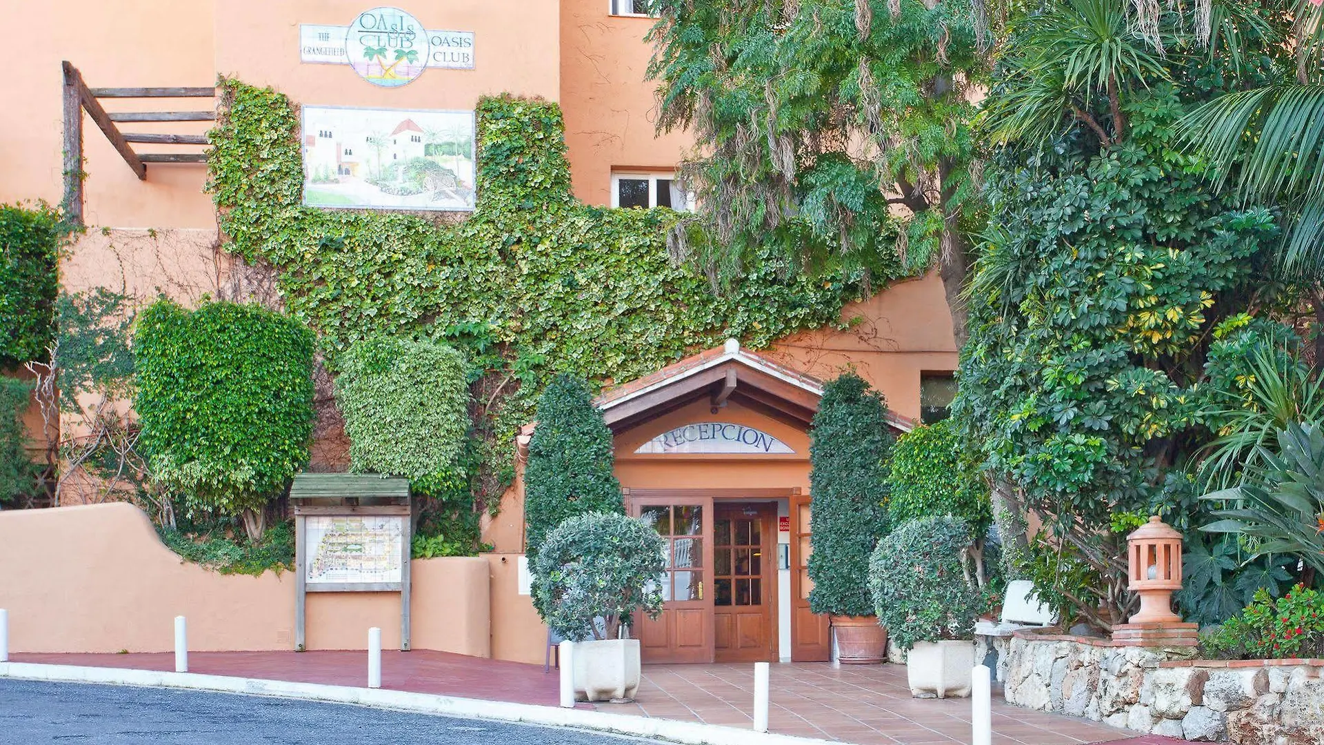Mijas Costa Oasis By Grangefield Oasis Club Aparthotel Sitio de Calahonda