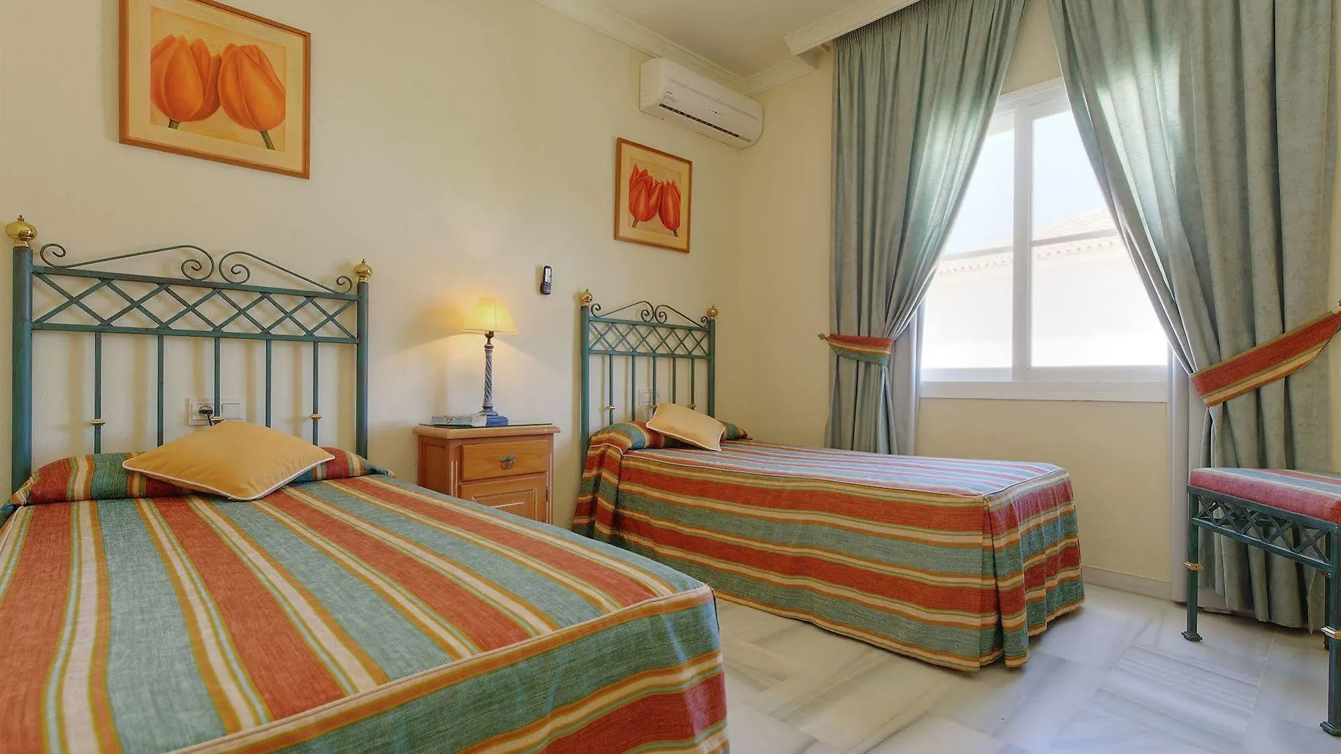 Mijas Costa Oasis By Grangefield Oasis Club Aparthotel Sitio de Calahonda